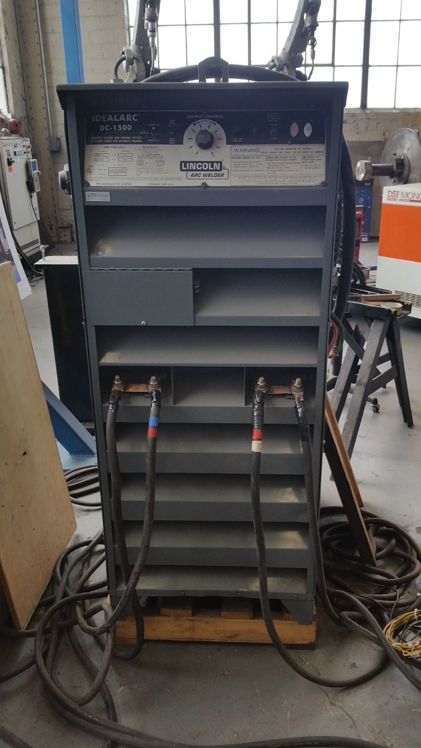 THE LINCOLN ELECTRIC COMPANY IDEALARC DC-1500 SUBARC WELDER Sold Equipment | MD Equipment Services LLC